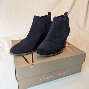 Crown Vintage Women's Navy Suede Ankle Boots